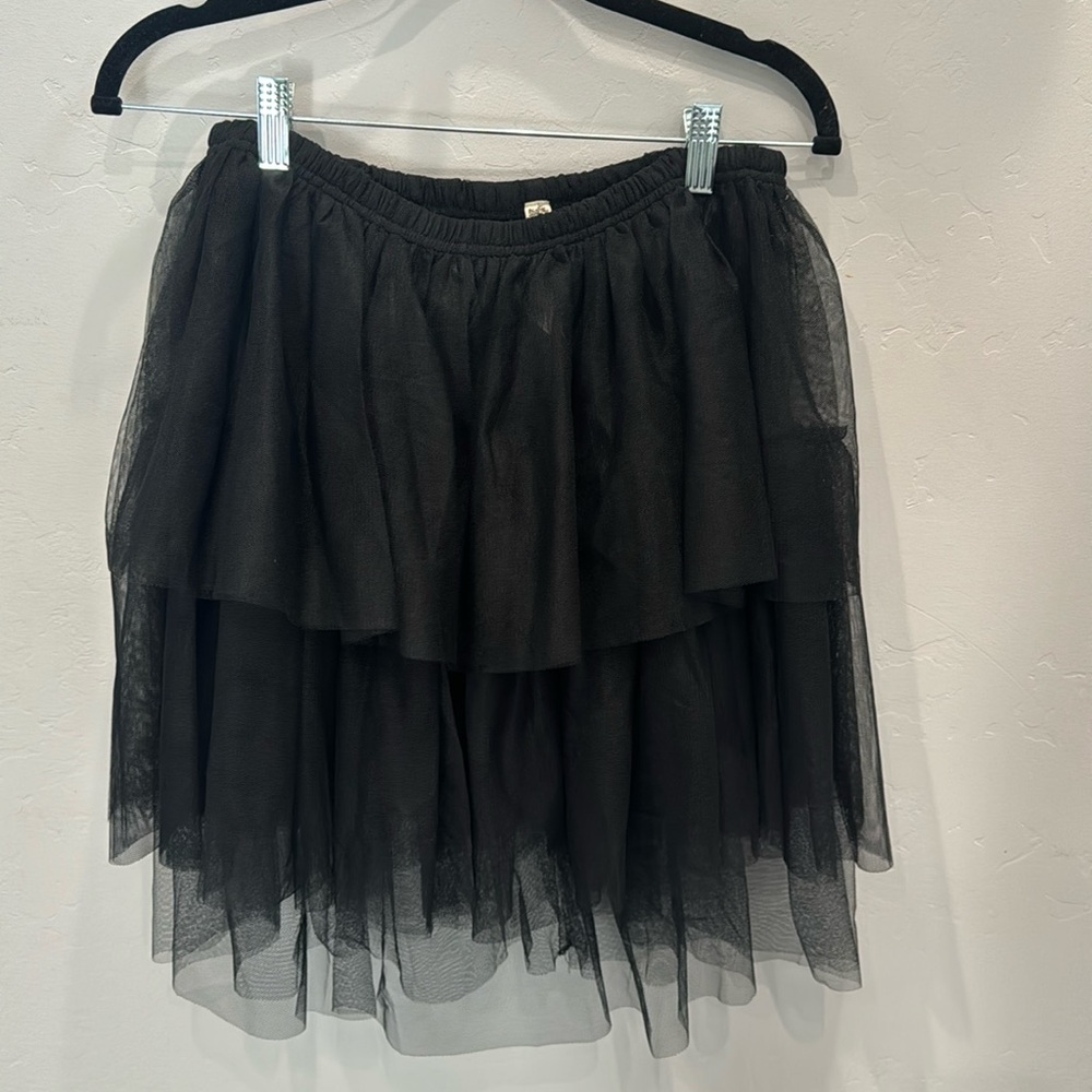 Free people size medium, tulle half slip